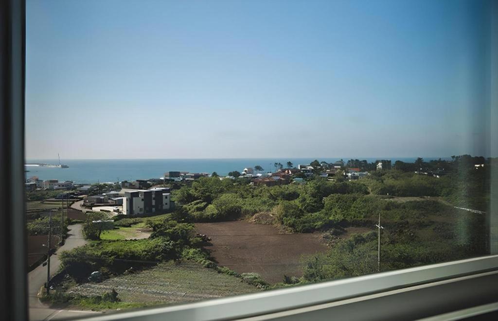 サリーズ チェジュ ホテル 済州市 エクステリア 写真